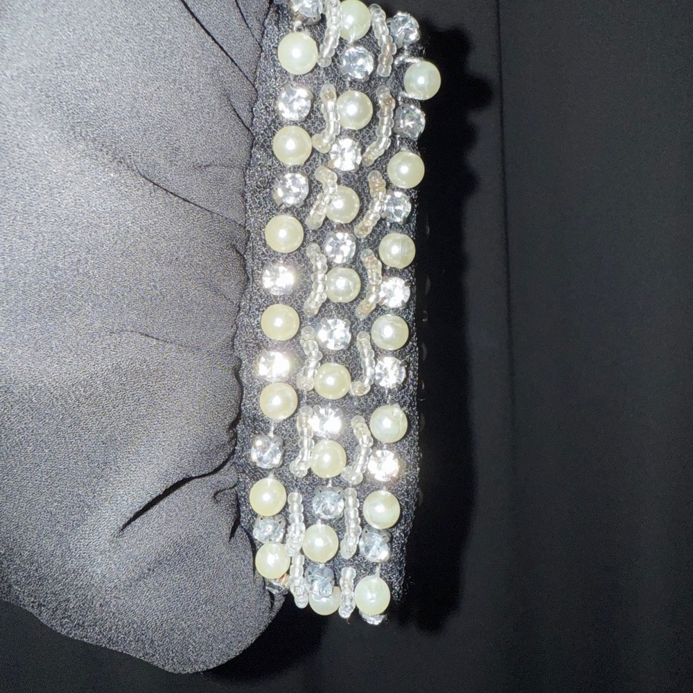 New Directions Formal Blouse With Embellished Cuffs, Size XL - Picture 5 of 6